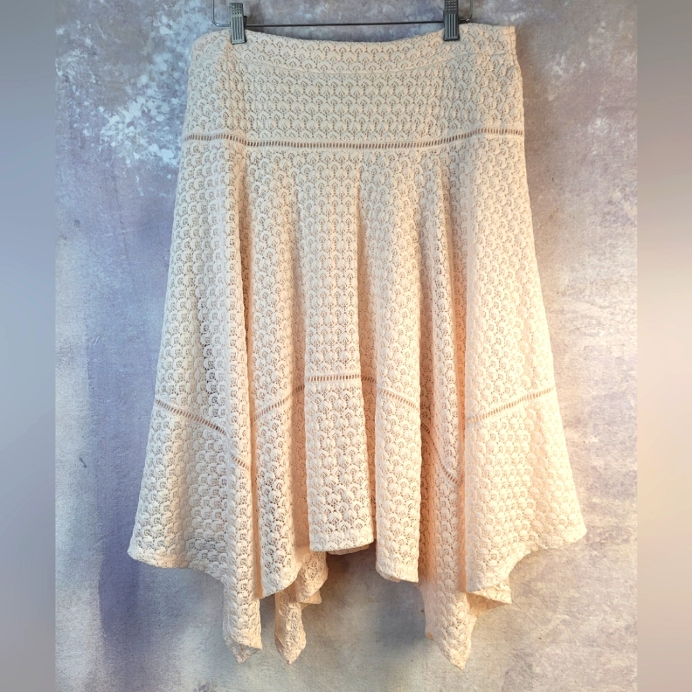 Studio by JPR handtcerchief lacy skirt L